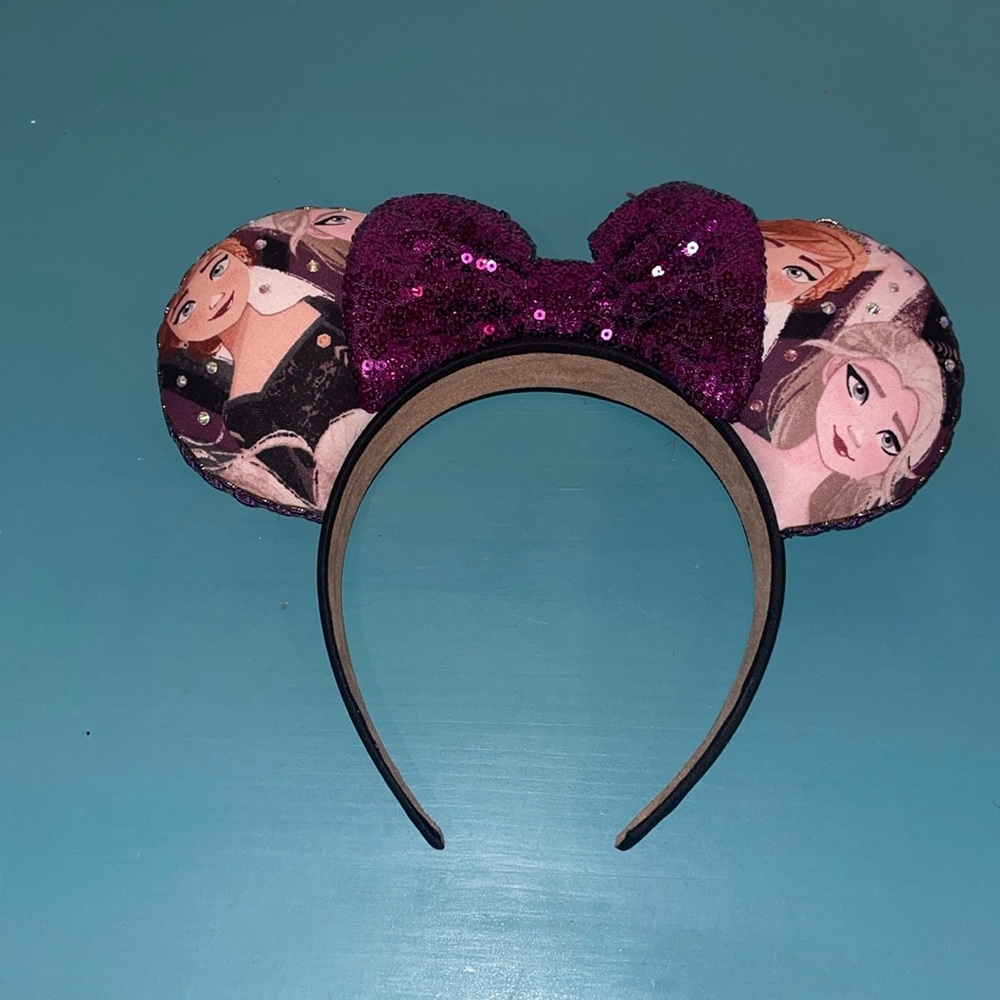 NWT Girls Frozen Headband Ears